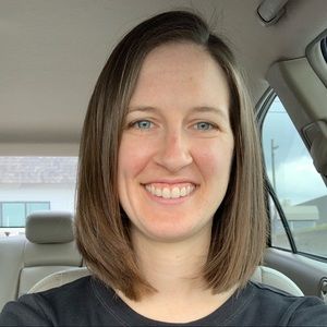 Meet your Posher, Alyssa